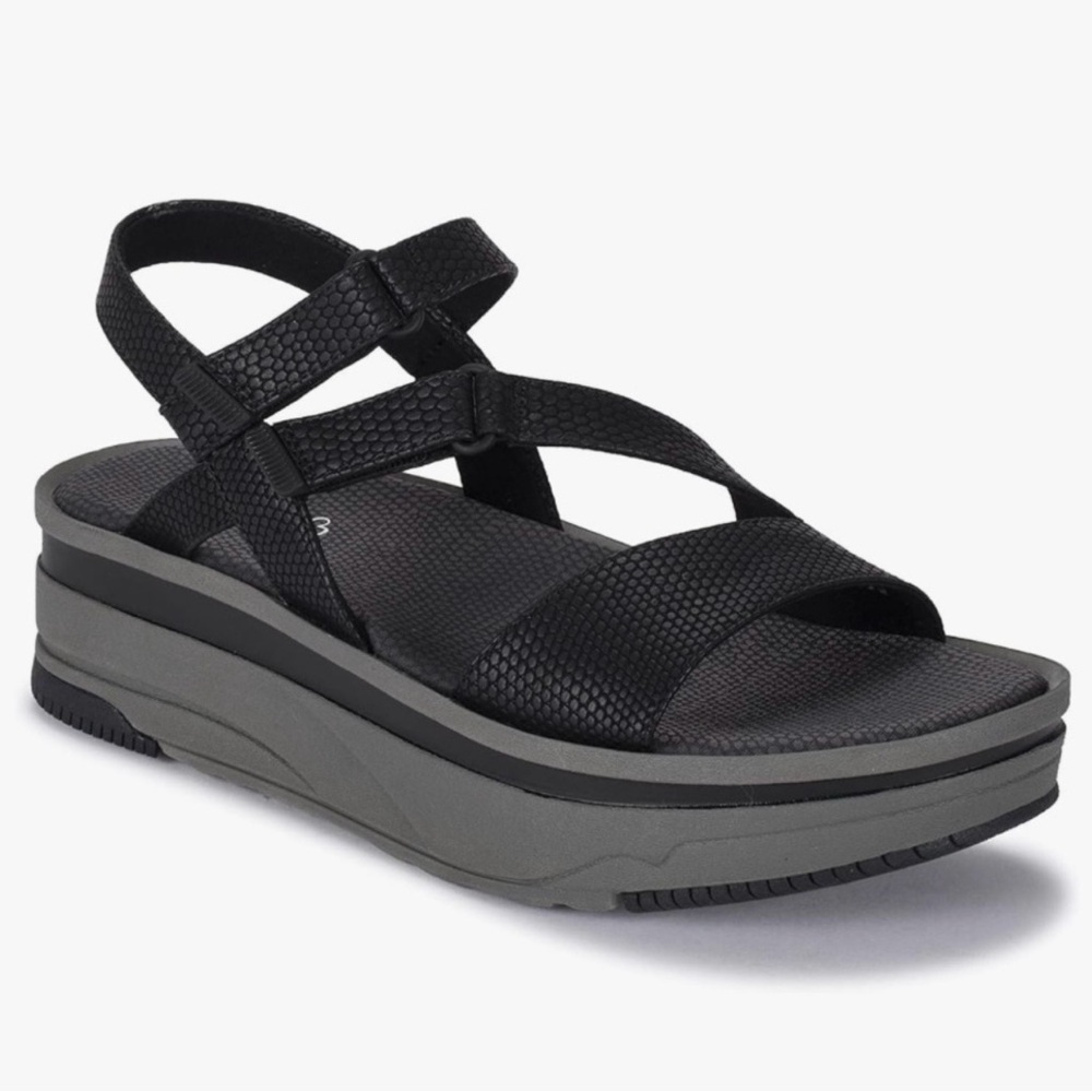 Baretraps Malyka 1-1 1/2 in Platform Strappy Sandals Woman’s 9